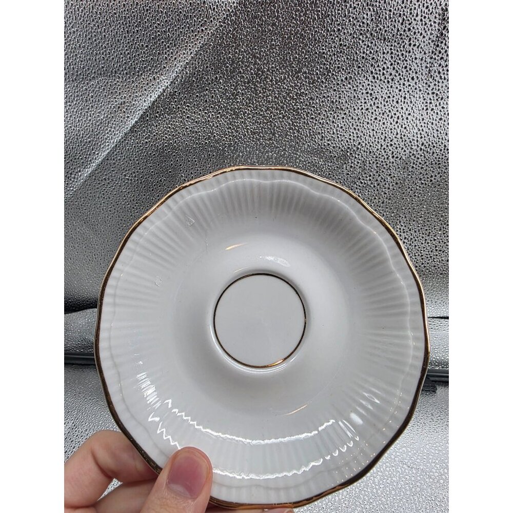 Wawel 56‎ Gold Rimmed Porcelain Teacup & Saucer Set - Picture 7 of 11